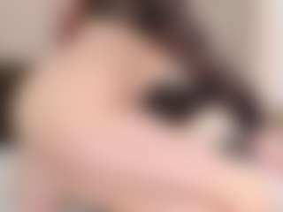Evabluntt's Live Sex Cam Show