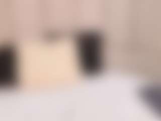 Evabluntt's Live Sex Cam Show