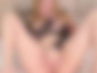 Evabluntt's Live Sex Cam Show