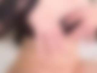 Evabluntt's Live Sex Cam Show