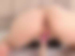 Evabluntt's Live Sex Cam Show