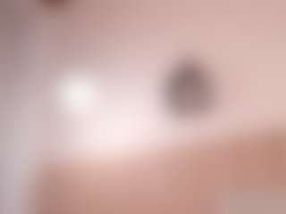 Evabluntt's Live Sex Cam Show
