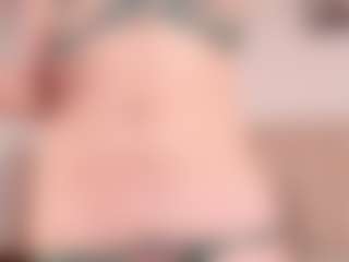 Evabluntt's Live Sex Cam Show