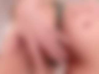 Evabluntt's Live Sex Cam Show