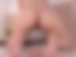 Evabluntt's Live Sex Cam Show