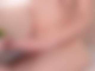 Evabluntt's Live Sex Cam Show