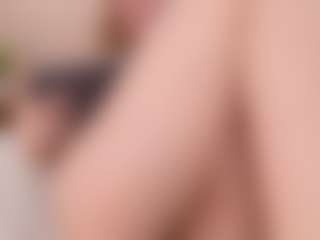 Evabluntt's Live Sex Cam Show