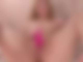 Evabluntt's Live Sex Cam Show