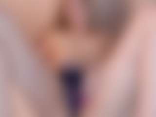 Evabluntt's Live Sex Cam Show