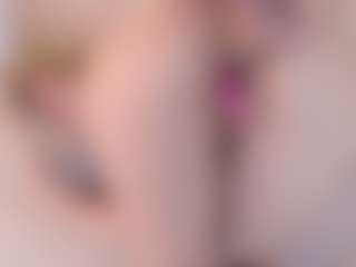 Evabluntt's Live Sex Cam Show