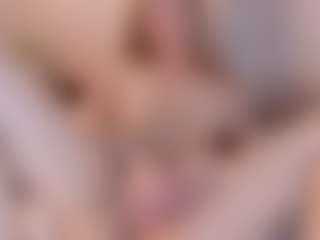 Evabluntt's Live Sex Cam Show