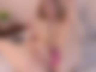 Evabluntt's Live Sex Cam Show