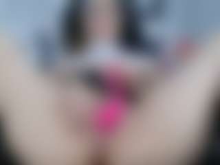 Evabluntt's Live Sex Cam Show