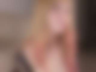 Evabluntt's Live Sex Cam Show