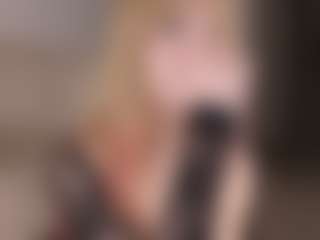 Evabluntt's Live Sex Cam Show