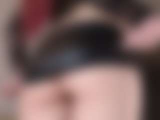 Evabluntt's Live Sex Cam Show