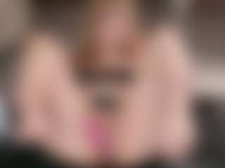 Evabluntt's Live Sex Cam Show
