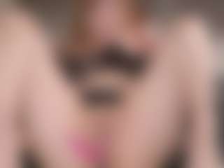 Evabluntt's Live Sex Cam Show