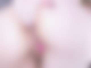 Evabluntt's Live Sex Cam Show