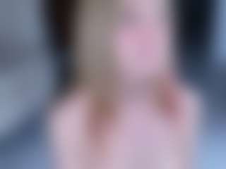 Evabluntt's Live Sex Cam Show
