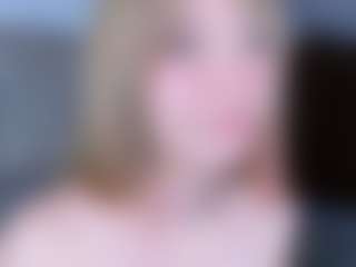 Evabluntt's Live Sex Cam Show