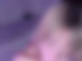 Live cam show with Evabluntt - Drinking on Camsoda