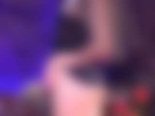 Evabluntt's Live Sex Cam Show