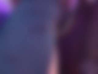 Evabluntt's Live Sex Cam Show