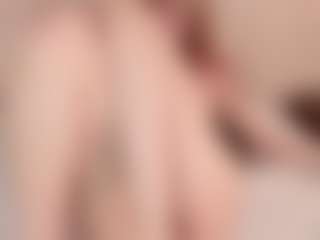 Evabluntt's Live Sex Cam Show