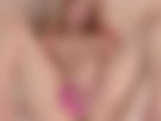Evabluntt's Live Sex Cam Show