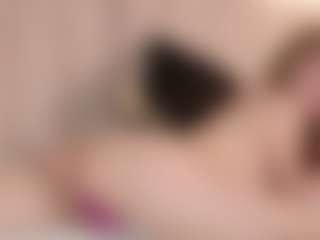 Evabluntt's Live Sex Cam Show