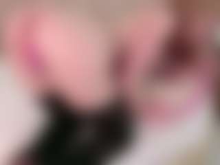 Evabluntt's Live Sex Cam Show