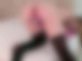 Evabluntt's Live Sex Cam Show