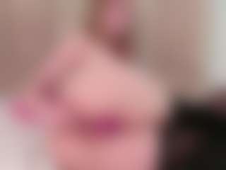 Evabluntt's Live Sex Cam Show