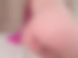 Evabluntt's Live Sex Cam Show