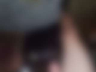 frizluna's Live Sex Cam Show