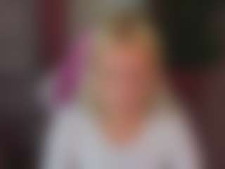 Ida-Smith's Live Sex Cam Show