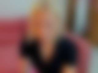 Live cam show with Ida-Smith - Normal on Camsoda
