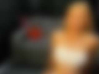 Live cam show with Ida-Smith - Skinny on Camiplay Live