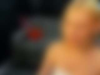 Live cam show with Ida-Smith - Bedroom Blonde Hair on Dare Cams
