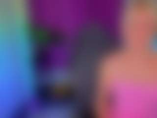 Live cam show with Ida-Smith - Body Massage on TeamSkeetLive
