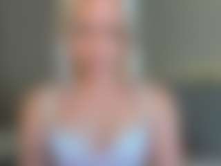 Ida-Smith's Live Sex Cam Show