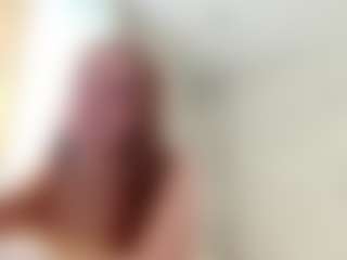 Live cam show with KatharineCely - Orgasm on CamClone