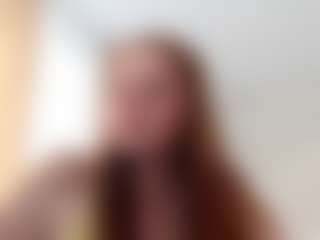Live cam show with KatharineCely - Tease Blonde Hair on Chatstar