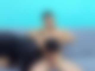 kenyerlyriver's Live Sex Cam Show