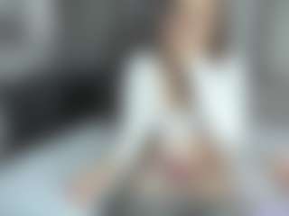 Live cam show with MiaFox03 - New White on Camsoda | colombia