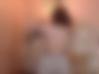 MiaFox03's Live Sex Cam Show
