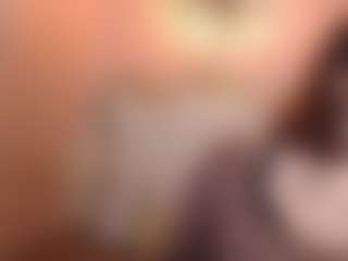 MiaFox03's Live Sex Cam Show
