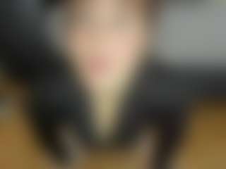 MiaFox03's Live Sex Cam Show