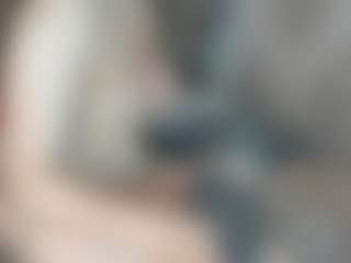 MiaFox03's Live Sex Cam Show